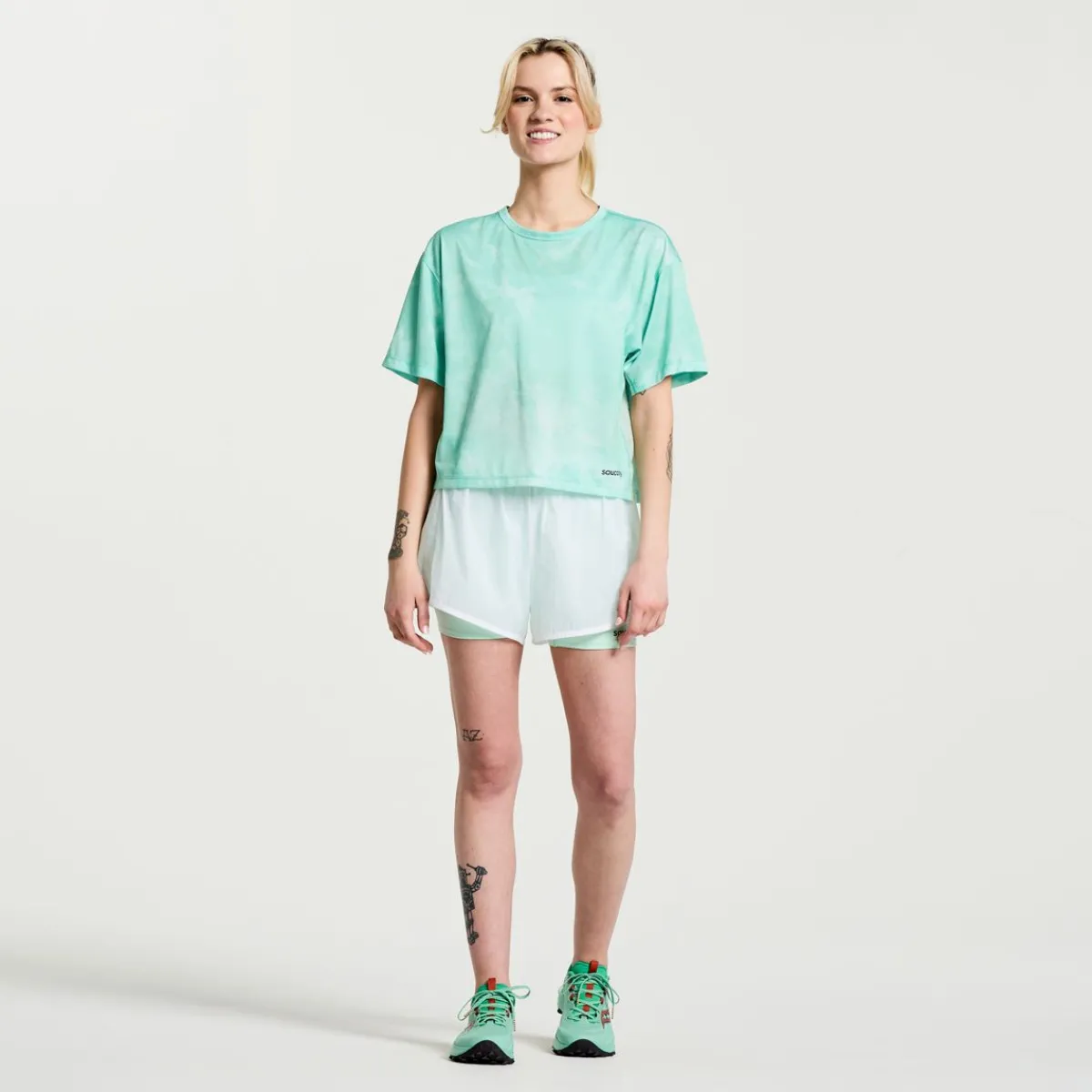 saucony Camisetas|Mujer Elevate Short Sleeve Atmos Tie-Dye Print